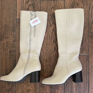 Tamaris Tall Block Heel Boot Ivory